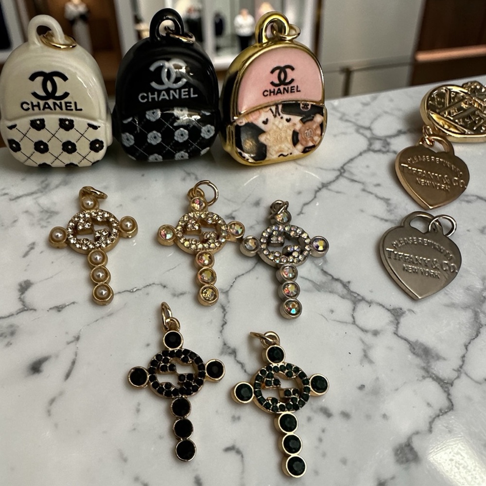 LIVE SHOW LISTING ONLY BUNDLE OF 3 PENDANTS - Picture 13 of 16